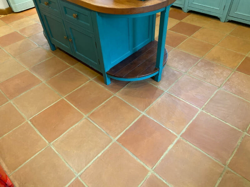 Terracotta Floor Cleaning Sealing Oil, Sanding Terracotta Floor Tiles